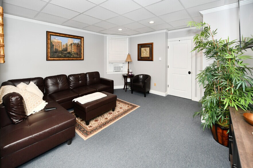 More Photos Of 133 Westwood Ave, Westwood Storefront Retail Office For Sale