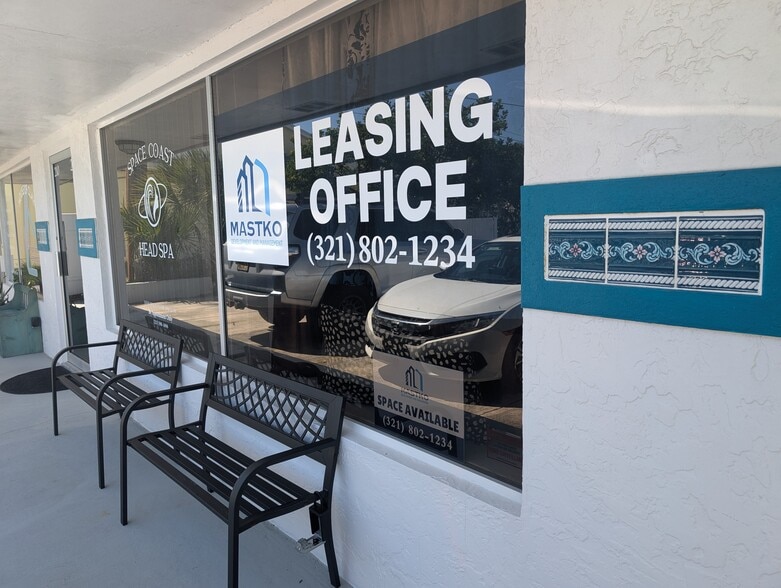 More Photos Of 599 Sherwood Ave, Satellite Beach General Retail For Lease