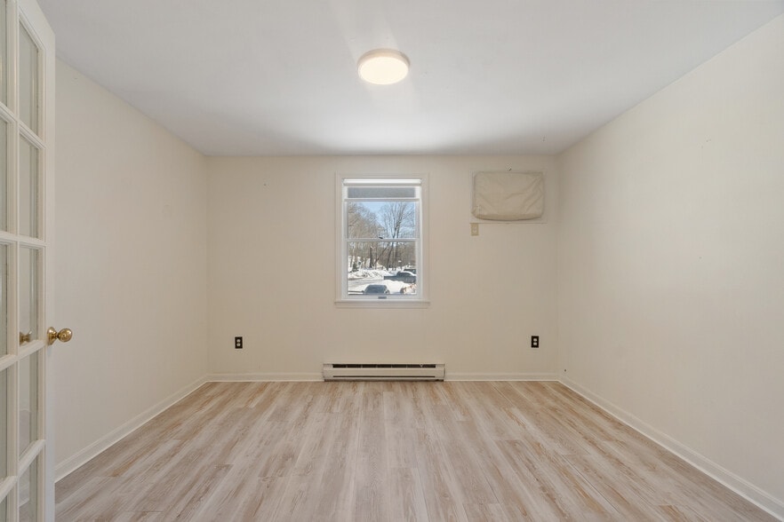 More Photos Of 561 Main St, Boxford General Retail For Sale