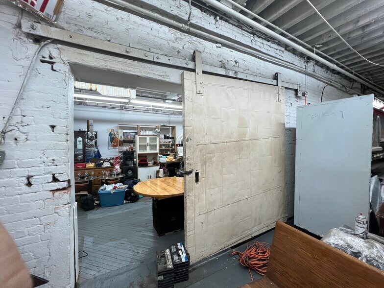 More Photos Of 972-974 Dean St, Brooklyn Warehouse For Sale