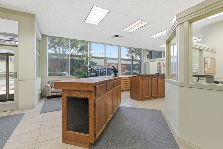 More Photos Of 1025 Central Ave, Tracy Medical For Sale