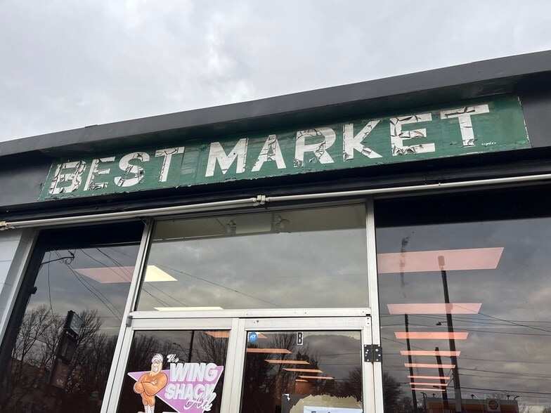 Primary Photo Of 495 Whitehall St, Atlanta General Retail For Lease