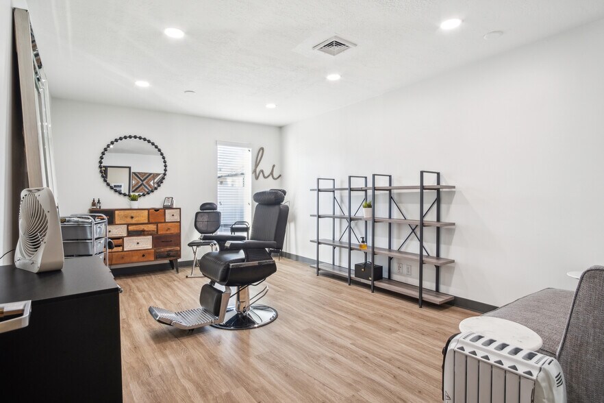 More Photos Of 940 N 400 E, North Salt Lake Office For Sale