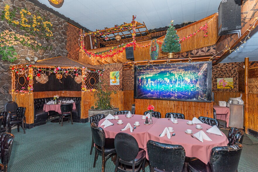 More Photos Of 768 Stuyvesant Ave, Lyndhurst General Retail For Sale