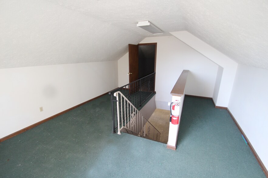 More Photos Of 26700 Royalton Rd, Columbia Station Freestanding For Lease