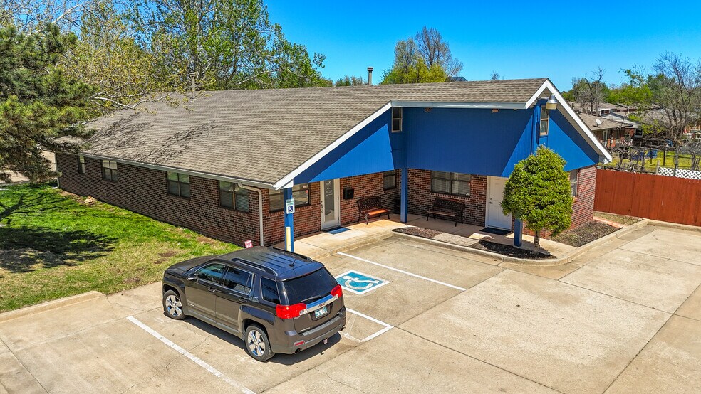 Primary Photo Of 4334 N Meridian Ave, Oklahoma City Office Residential For Sale