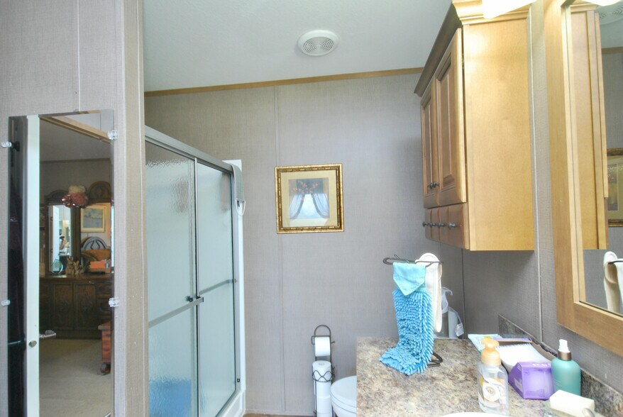 More Photos Of 12604 N State Highway 95, Cistern Restaurant For Sale