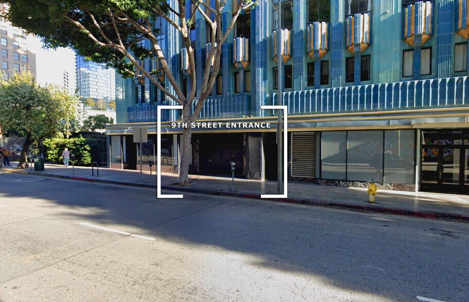 More Photos Of 215 W 9th St, Los Angeles Apartments For Lease