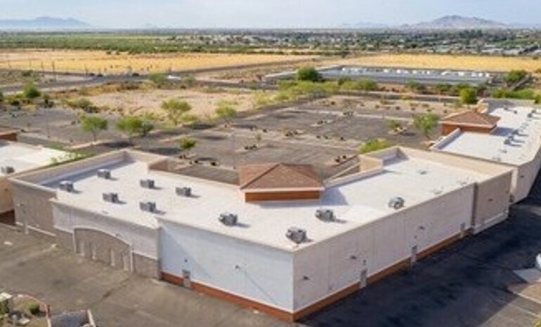 More Photos Of 958 E Rodeo Rd, Casa Grande Storefront For Sale