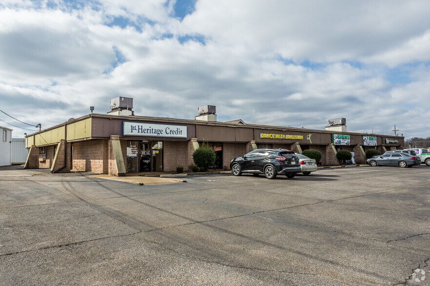Primary Photo Of 8981-8999 Highway 51 N, Southaven Storefront Retail Office For Sale
