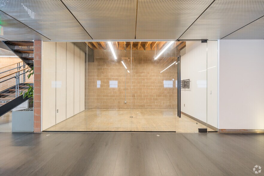 More Photos Of 2251 Barry Ave, Los Angeles Loft Creative Space For Sale