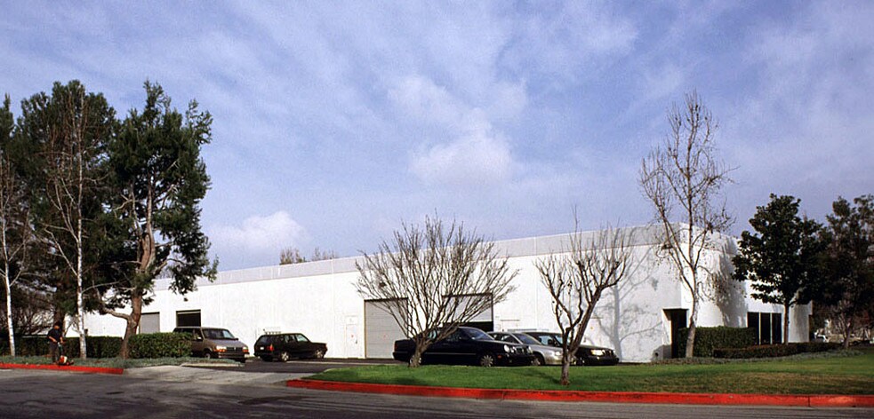 More Photos Of 1300 John Reed Ct, City of Industry Showroom For Lease