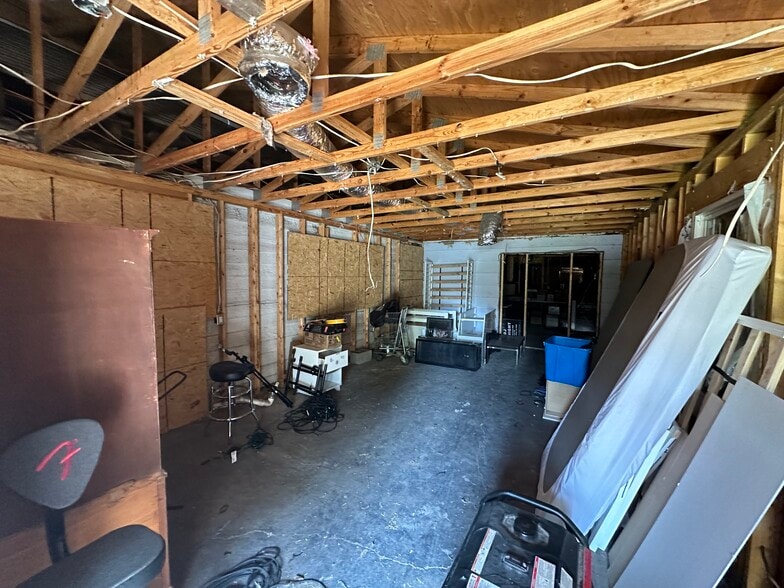 More Photos Of 203 Harpersville Rd, Newport News Office Residential For Lease