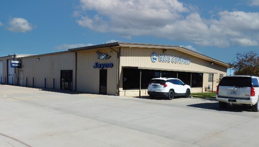 More Photos Of 1200 10th St, Great Bend Auto Dealership For Sale