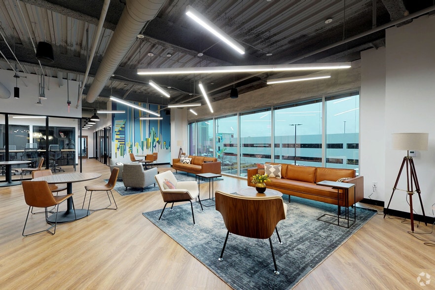 More Photos Of 3540 Toringdon Way, Charlotte Coworking Space