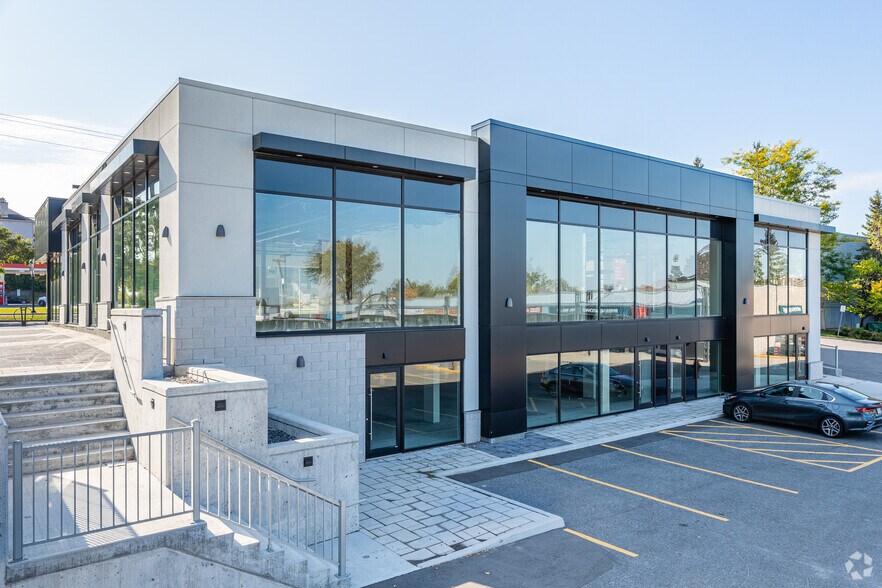 More Photos Of 5925-5929 Jeanne D'Arc Blvd, Ottawa Freestanding For Lease