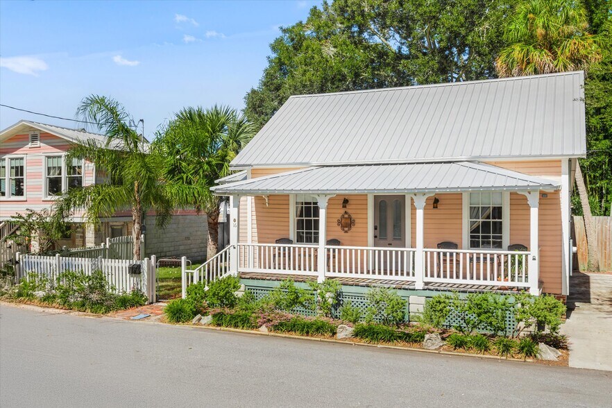More Photos Of 16 Locust St, Saint Augustine Specialty For Sale