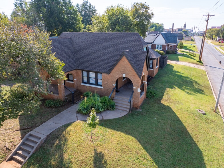 Primary Photo Of 1000 NE 19th St, Oklahoma City Multifamily For Sale