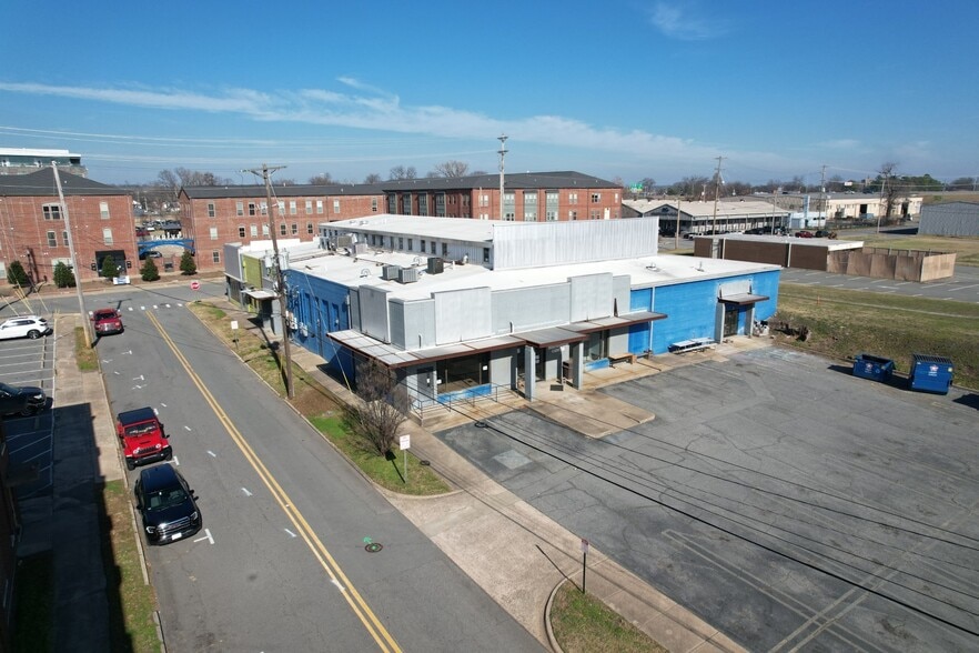More Photos Of 201 E Broadway St, North Little Rock Freestanding For Sale