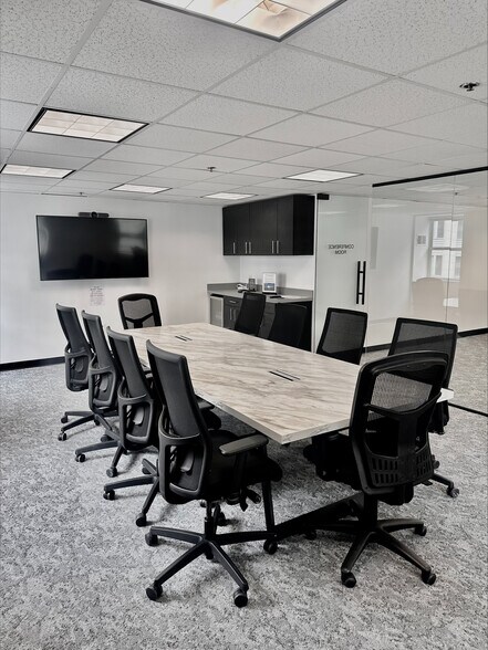 More Photos Of 1100 H St NW, Washington Coworking Space