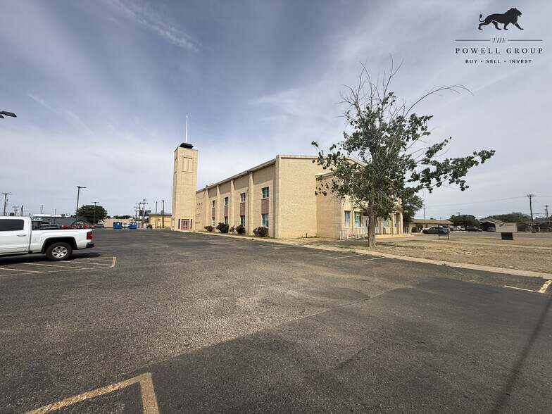 More Photos Of 4810 Avenue P, Lubbock Religious Facility For Sale