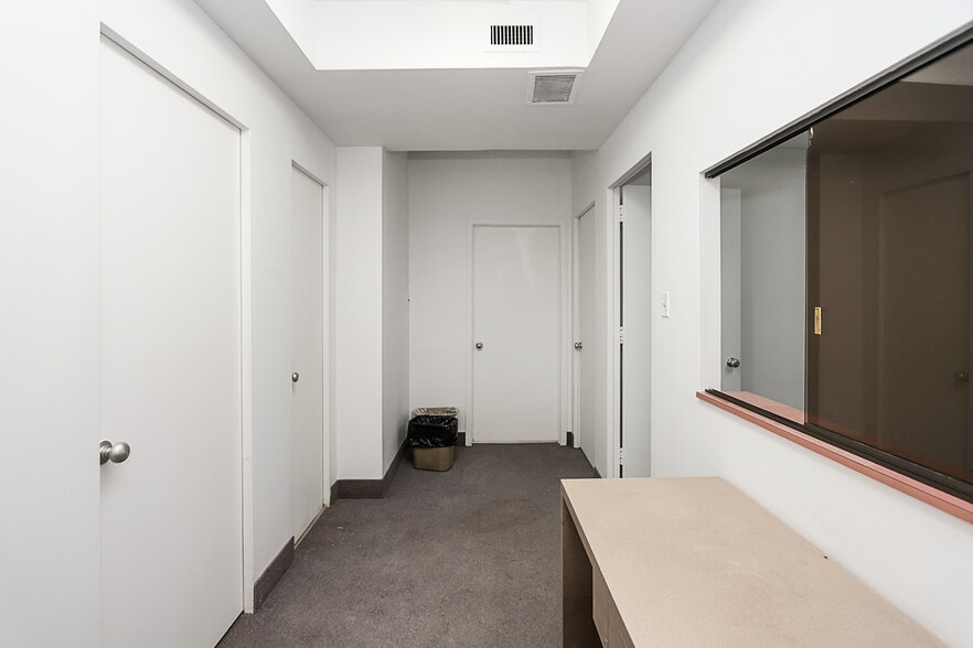 More Photos Of 520 Franklin Ave, Garden City Medical For Sale