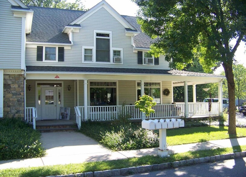 More Photos Of 35 Seminary Ave, Chester Storefront Retail Residential For Sale