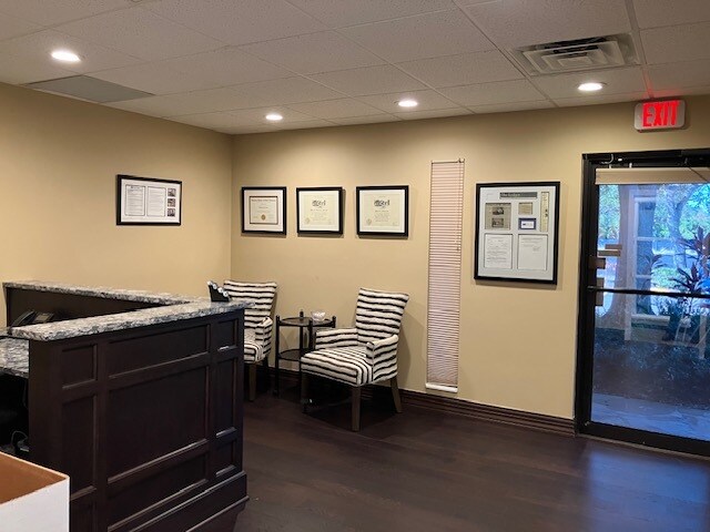 More Photos Of 3444 S Westshore Blvd, Tampa Office For Sale