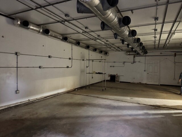 More Photos Of 13851 Saticoy St, Van Nuys Warehouse For Sale