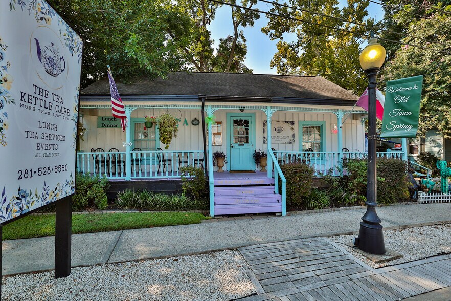 More Photos Of , Spring General Retail For Sale