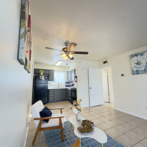 More Photos Of 4742 Yale St, Houston Apartments For Sale