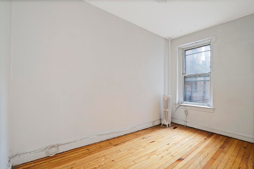 More Photos Of Powers St, Brooklyn Apartments For Sale
