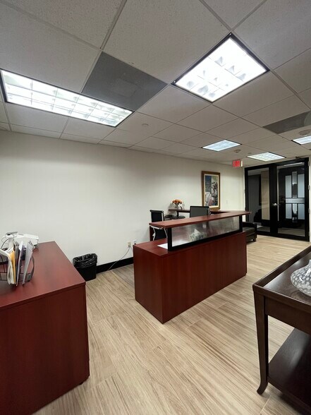 More Photos Of 2665 S Bayshore Dr, Coconut Grove Office For Sale