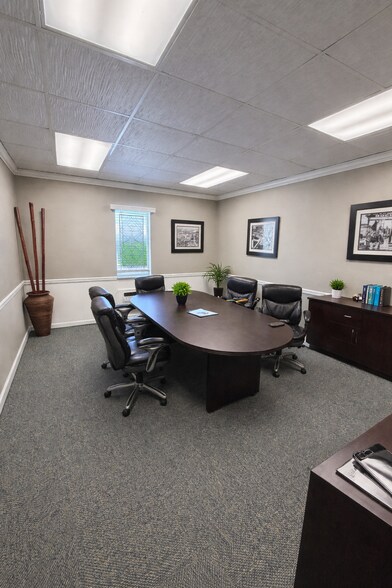 More Photos Of 2542-2556 N Federal Hwy, Fort Lauderdale Medical For Lease