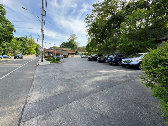 More Photos Of 233 Main St, Highland Falls General Retail For Sale