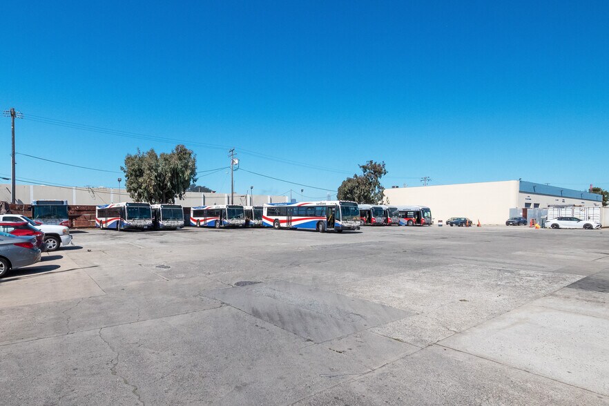More Photos Of 3550 3rd St, San Francisco Warehouse For Lease