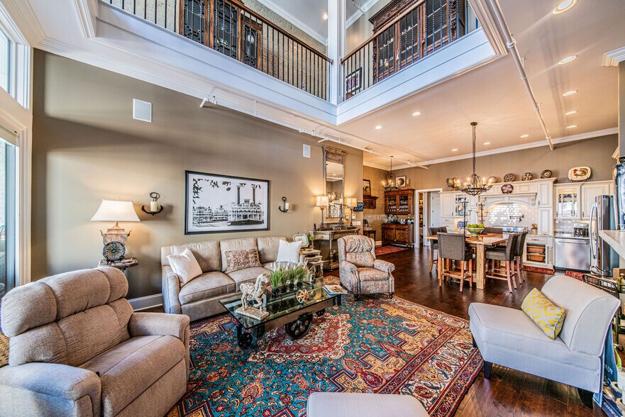 More Photos Of 212 Broadway St, Paducah Apartments For Sale
