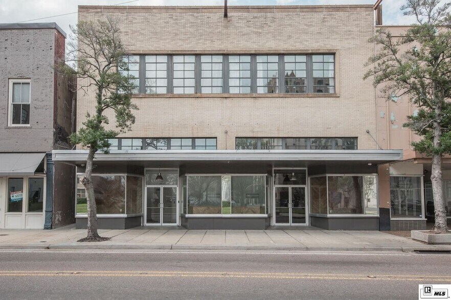 More Photos Of 217 Desiard St, Monroe Storefront For Lease