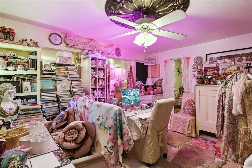 More Photos Of 4615 S Santa Fe Dr, Englewood Service For Sale