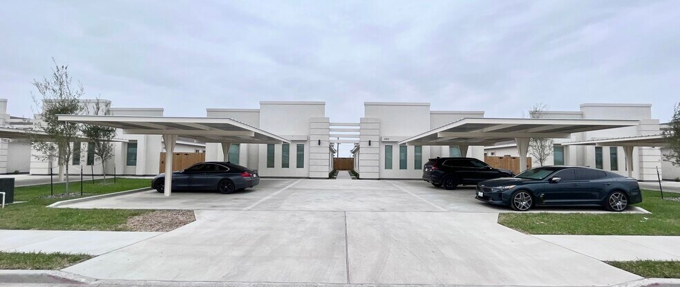 More Photos Of 1014 Starr St, Mercedes Apartments For Sale