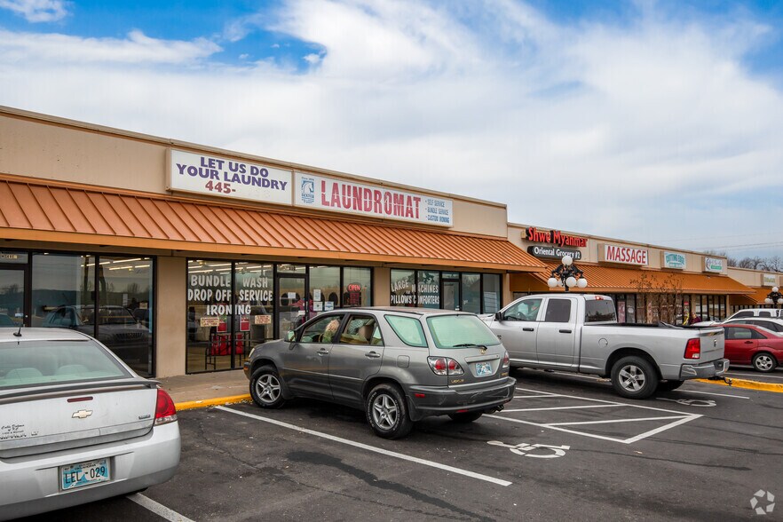 More Photos Of 6161 S 33rd West Ave, Tulsa Unknown For Lease