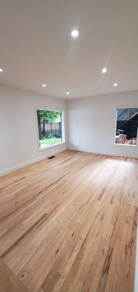 More Photos Of 1405 E 38th 1/2 St, Austin Office For Lease