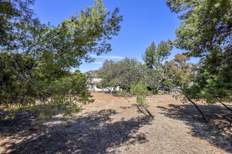 More Photos Of 3129 E El Norte Pky, Escondido Land For Sale
