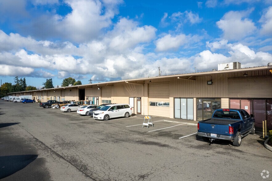More Photos Of 1609 Central Ave S, Kent Warehouse For Lease