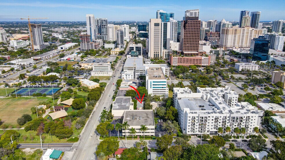 More Photos Of 8 SE 8th St, Fort Lauderdale Office For Lease