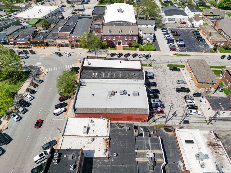 More Photos Of 118 W Clark St, Crown Point Office Residential For Sale