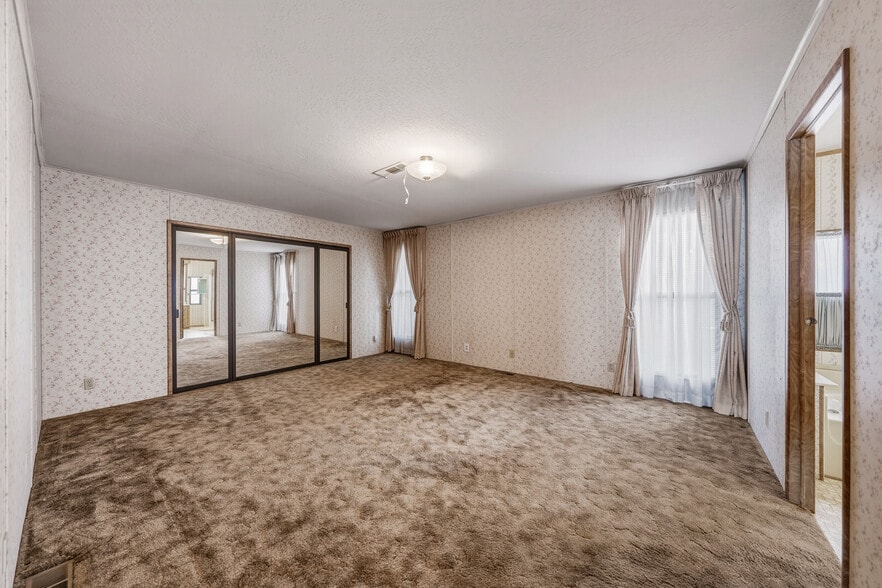 More Photos Of 2776 Lakeshore Blvd, Lakeport Manufactured Housing Mobile Home Park For Sale