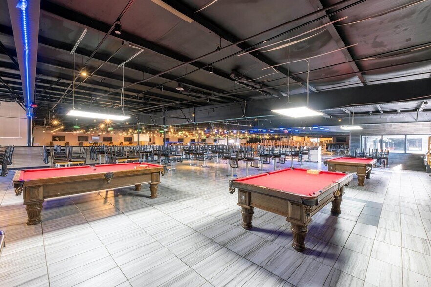 More Photos Of 8624 I 30, Little Rock Restaurant For Sale