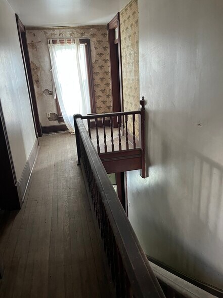 More Photos Of 61961 Dysart Woods Rd, Belmont Specialty For Sale