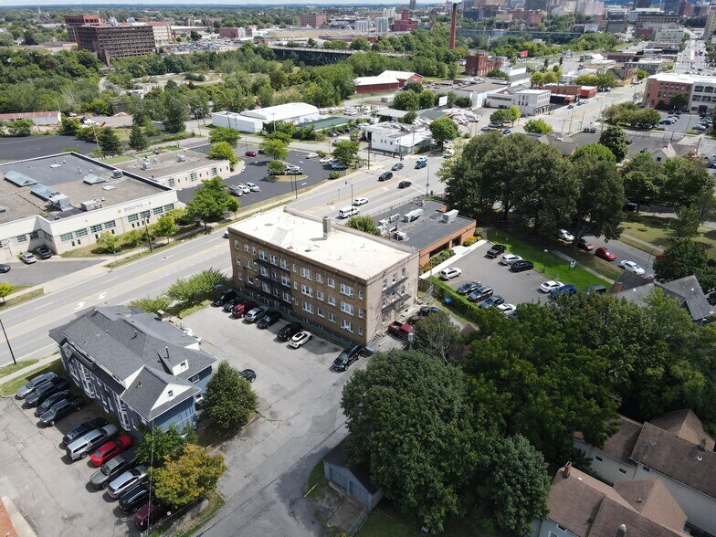 More Photos Of 189 Lake Ave, Rochester Apartments For Sale